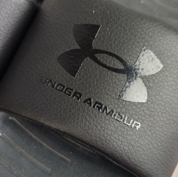 Under Armour ARMR massage Men's Slides Size 9 Vortex Slip Ons - Picture 3 of 12